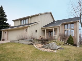 47 Timberline Dr, Lemont, IL 60439