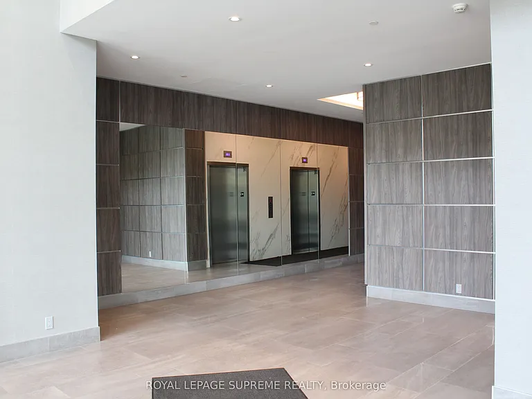 15 Lynch St #606 — Photo 4