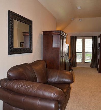 2nd image of 7713 Starnberg Lake Dr