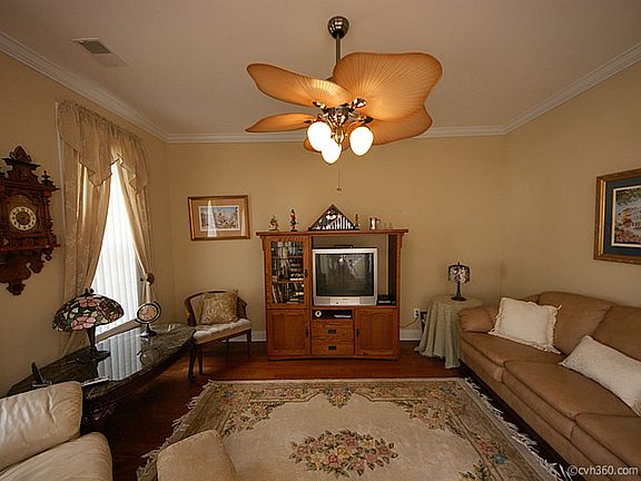 5th image of 9209 Markleys Grove Blvd