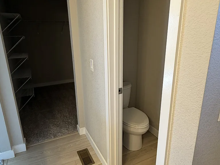 6707 Dragontail Ter — Photo 13