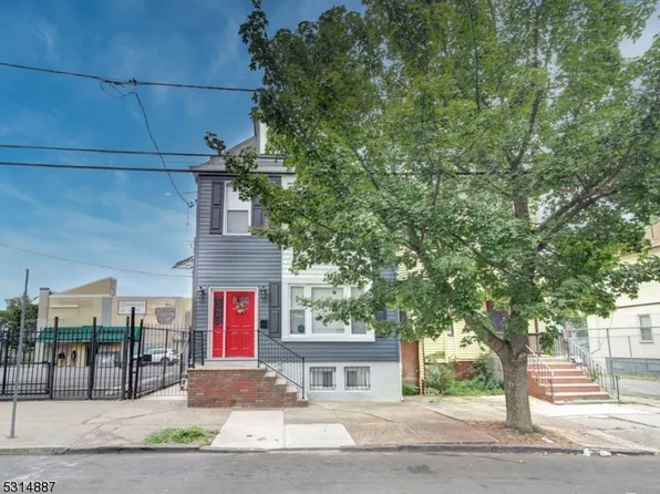 141 S 11th St, Newark City, NJ 07107