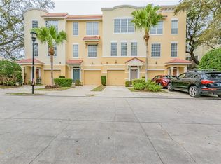 3184 Bayshore Oaks Dr, Tampa, FL 33611