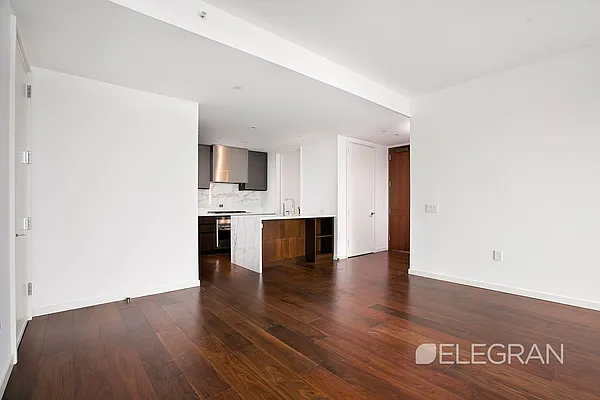 Rented by (Legacy) Elegran | media 38