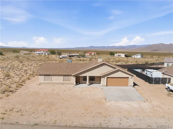 6934 E Trails End Lane, Kingman, AZ 86401