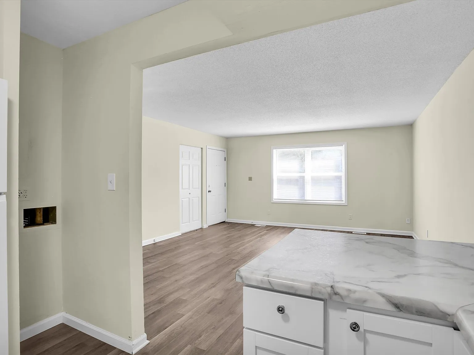 253 Keystone Drive - 4 — Photo 3
