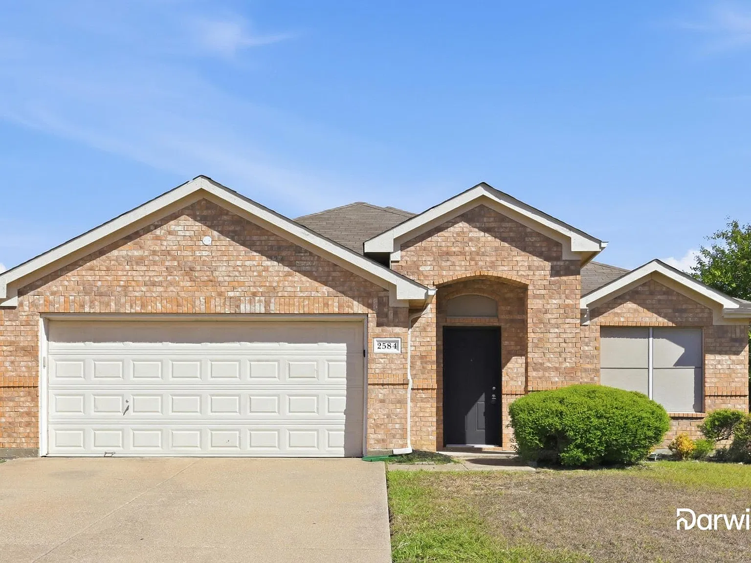 3 bed, 2.0 bath, 1680 sqft, $2,215 — Photo 1