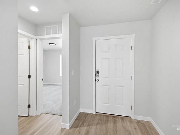 2nd image of 2913 W Taiban Creek Dr