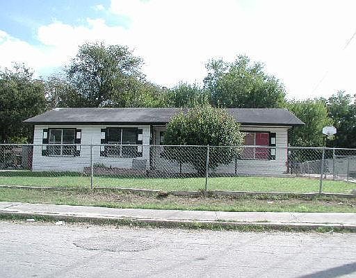1st image of 318 BRENNER AVE