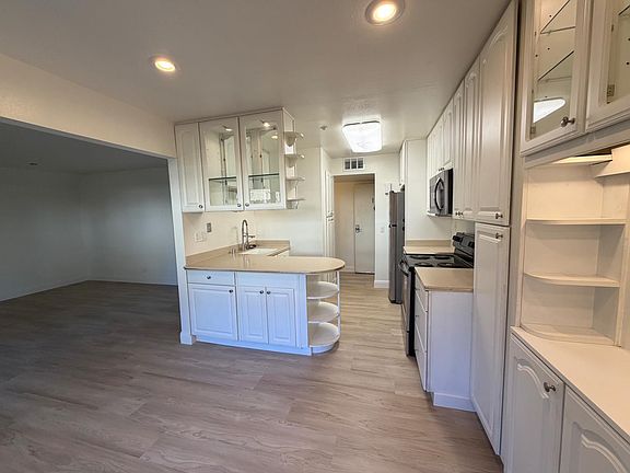 4th image of 6241 Riverside Blvd APT 112