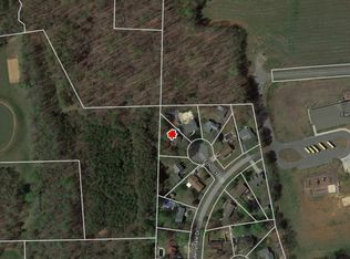 426 Merriweather Dr, King, NC 27021
