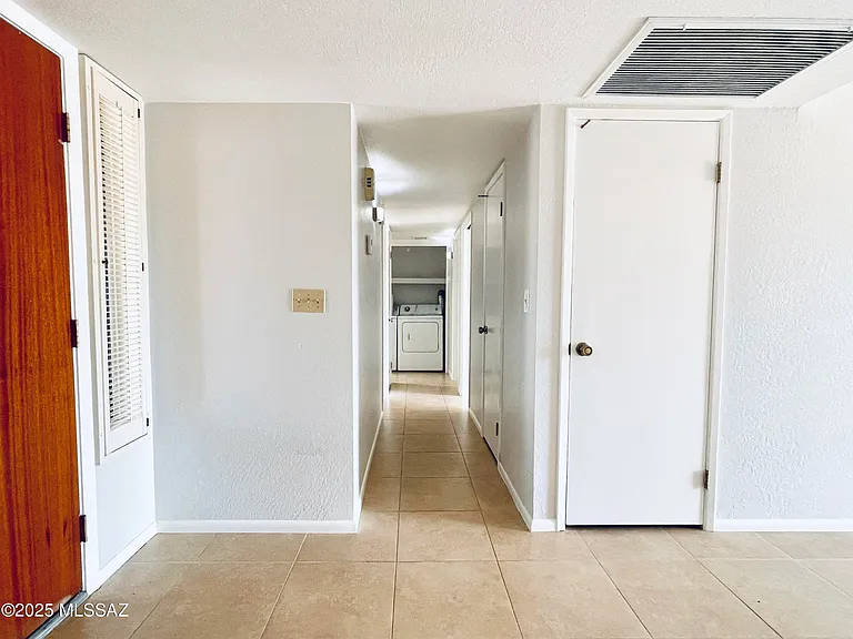 4554 E Camino De Cancun — Photo 4
