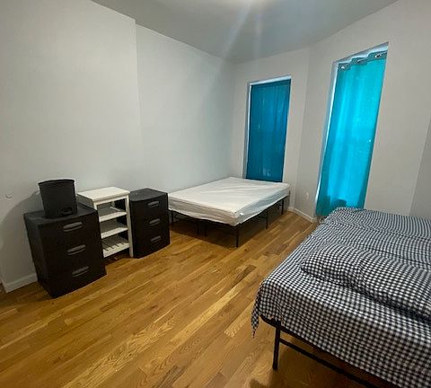 4th image of 782 Mac Donough St #1