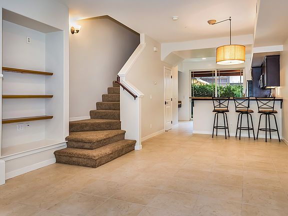 4th image of 345 Kellogg Way APT 16
