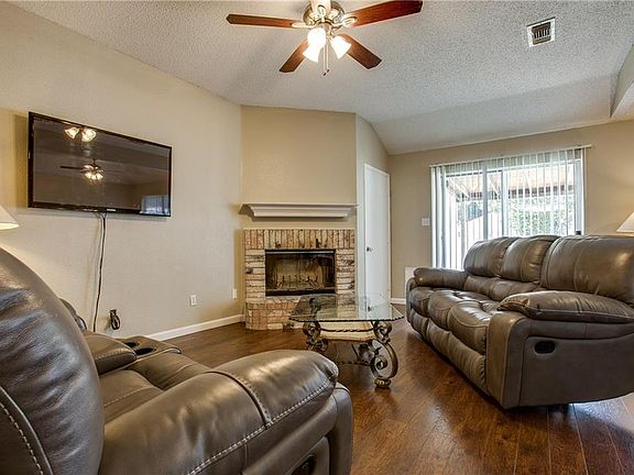 4th image of 2108 Emerald Oaks