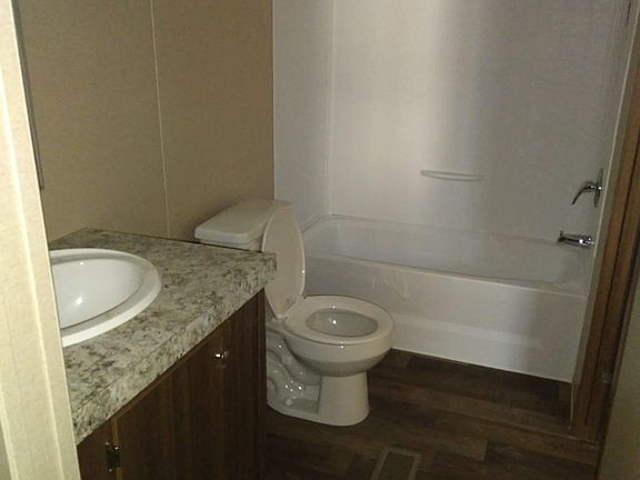 5th image of 2005 Whirlaway Dr APT B