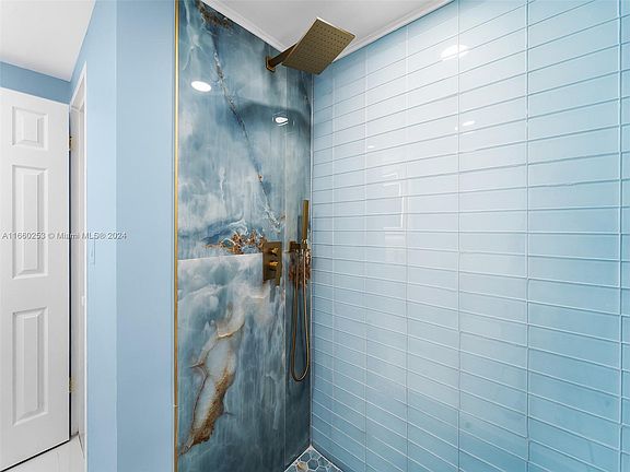 2nd image of 800 West Ave APT 303