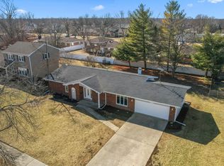 613 Apollo Dr, Joliet, IL