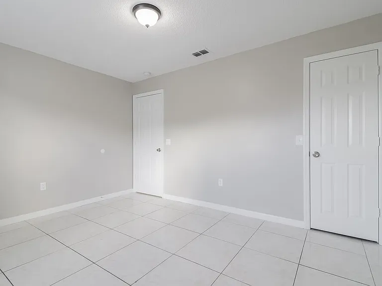 3224 Hunters Chase Loop — Photo 14
