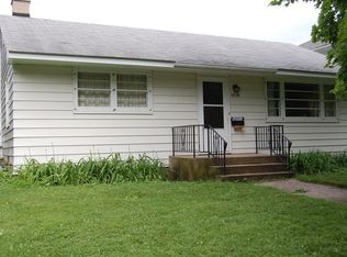 1036 5th St, Aurora, IL 60505