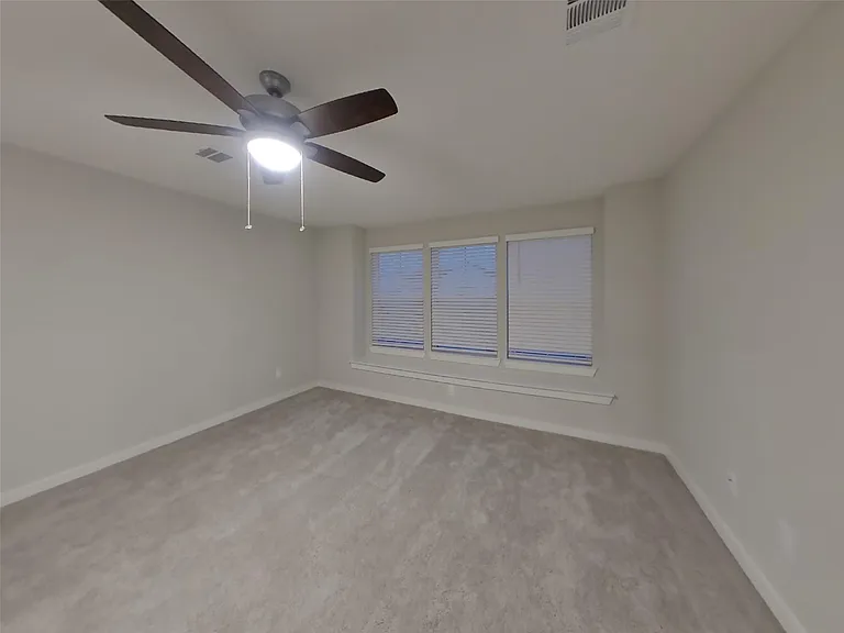 22705 Terrazzo Dr — Photo 8