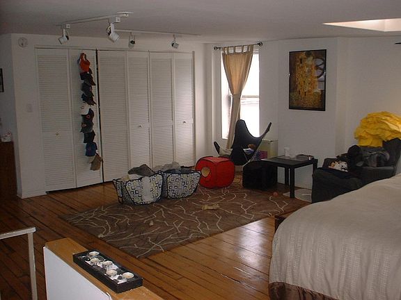 2nd image of 1450 N Cleveland Ave APT 3R