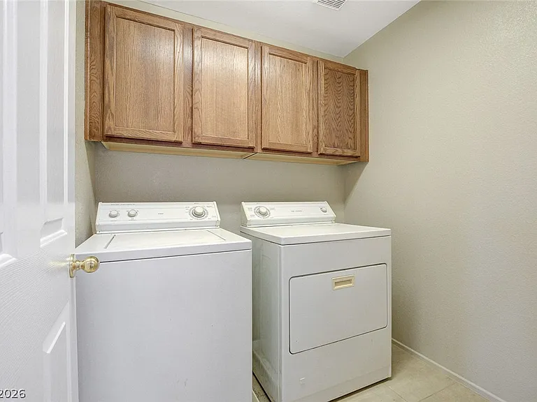 1129 Autumn Bay Ct — Photo 39