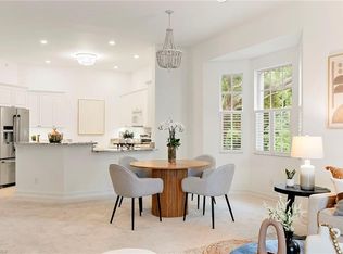 837 Sailaway Ln APT 101, Naples, FL 34108
