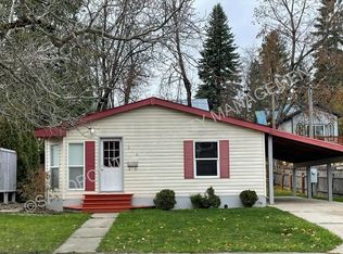 418 S 3rd Ave, Sandpoint, ID 83864