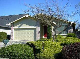 4534 Hillview Ct, Rohnert Park, CA 94928