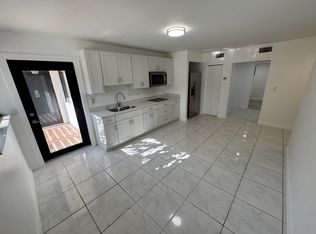 3130 SW 16th St #2, Miami, FL 33145