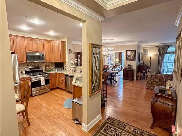 233 Regency Drive, Fishkill, NY 12524