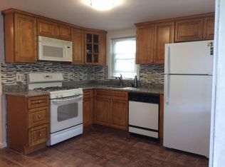 249 Northup St, Cranston, RI 02905