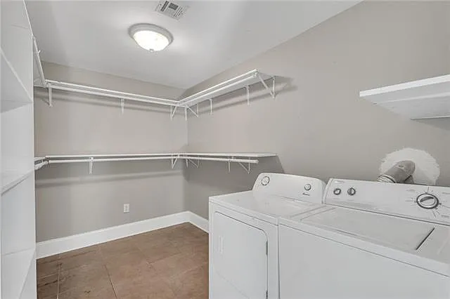 1660 Paul Morphy St — Photo 10