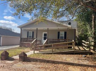 1717 Campbell St, Camden, SC 29020