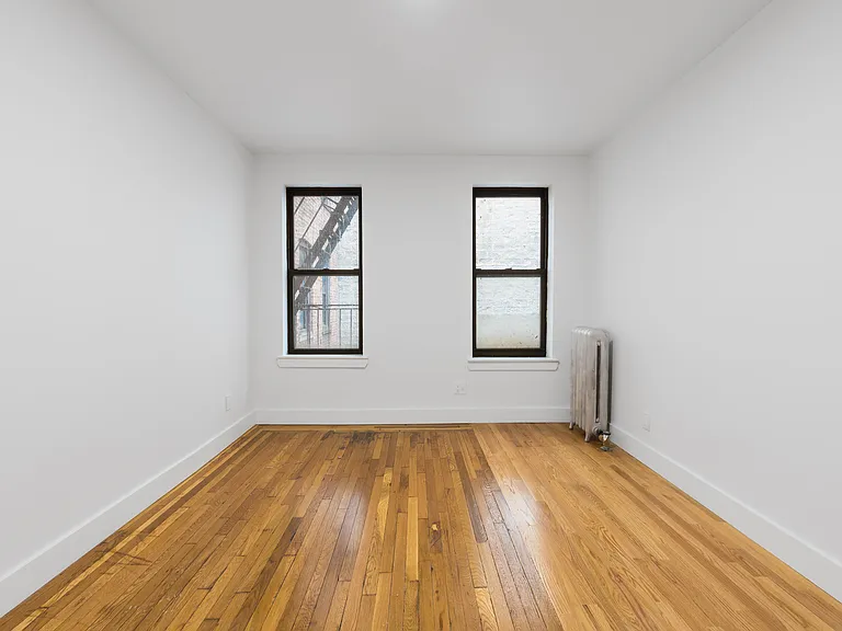 624 W 176th St #38 — Photo 11