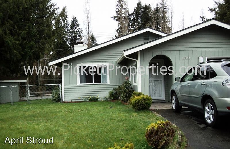 1st image of 2811 NE Athens Ct