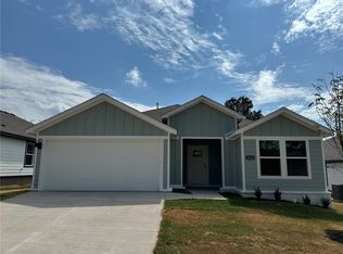 2518 N Snowball Dr, Fayetteville, AR 72704