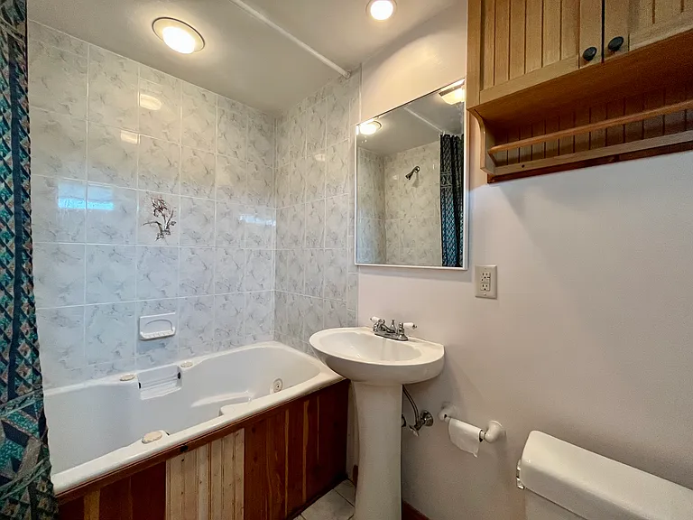 36 Lake St — Photo 18