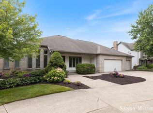 6943 Kenowa Ave SW, Grandville, MI 49418