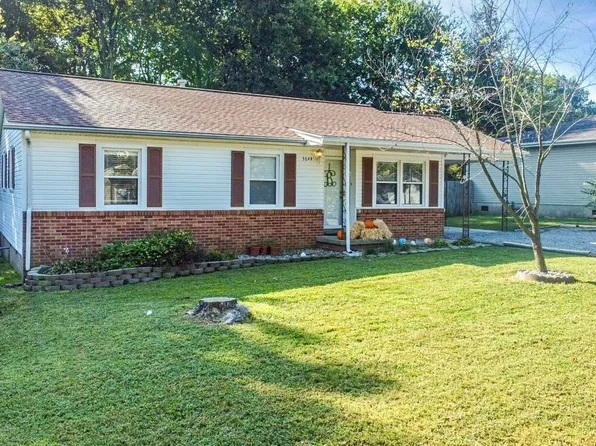 3644 Alameda Dr, Paducah, KY 42001