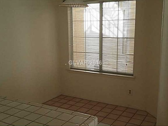 4th image of 1528 Los Alamos Dr