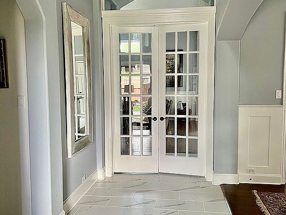 2nd image of 6761 Pecan Chase Ln
