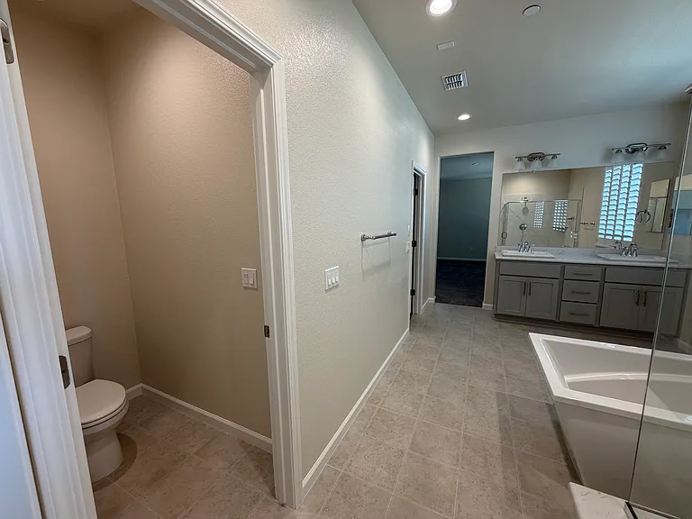 4344 Icon Ave — Photo 24