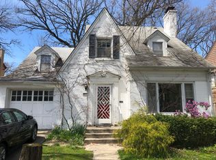 6588 N Waukesha Ave, Chicago, IL 60646