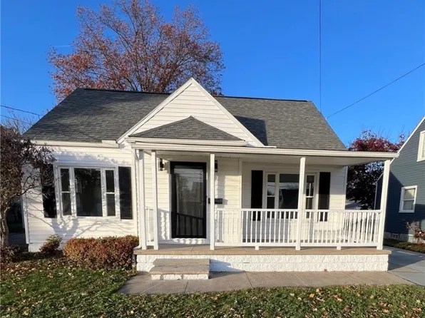 571 E Lake Ave, Barberton, OH 44203
