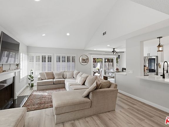 4th image of 4234 Pepperwood Ln