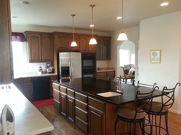 3rd image of 14284 S Trailview Way