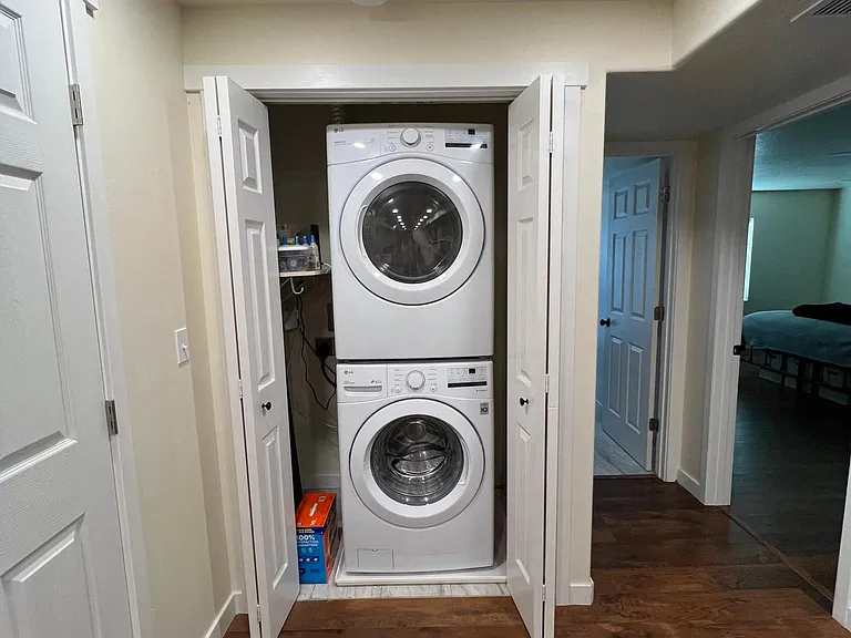 287 W 500 N #B — Photo 21