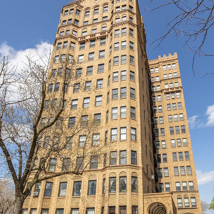 1st image of 7321 S South Shore Dr #7D